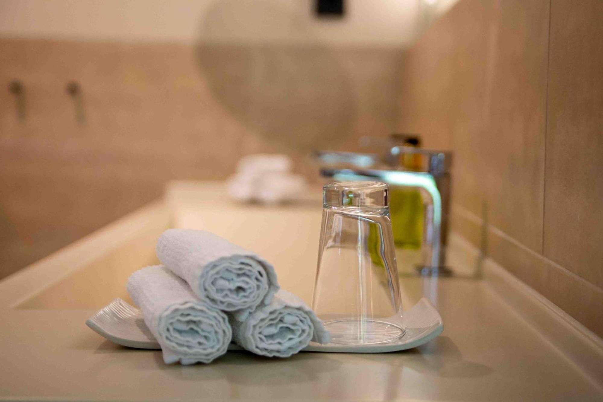 Seehotel Ketsch Schwetzingen Kültér fotó