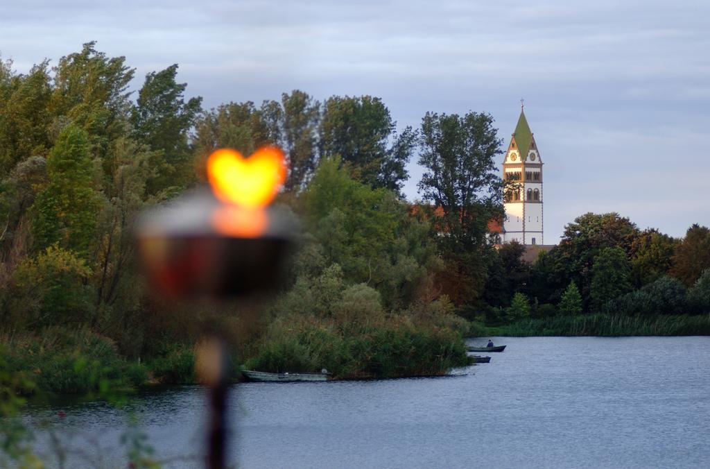 Seehotel Ketsch Schwetzingen Kültér fotó