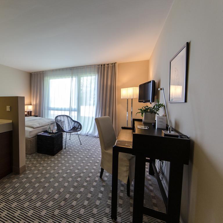 Seehotel Ketsch Schwetzingen Kültér fotó